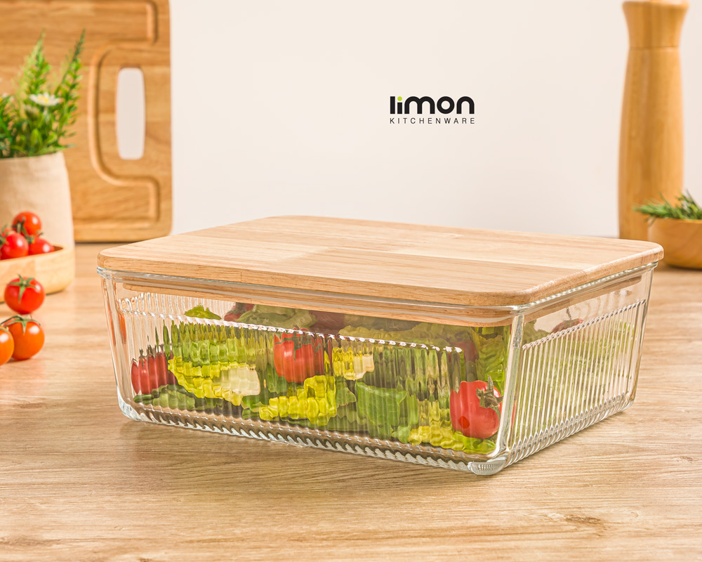 1U9A1783 ظرف شیشه ای شیاردار2.25لیتردرب چوبی - تصویر 1