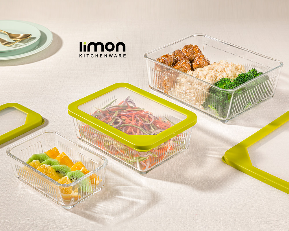 1U9A2326 ظرف شیشه مستطیل دربدار شیاردار 2.250 لیتر - تصویر 1