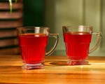 لیوان شیشه ای پایه دار شیاردار 290 سی سی
